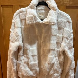 Fleece Zip Up- never been worn